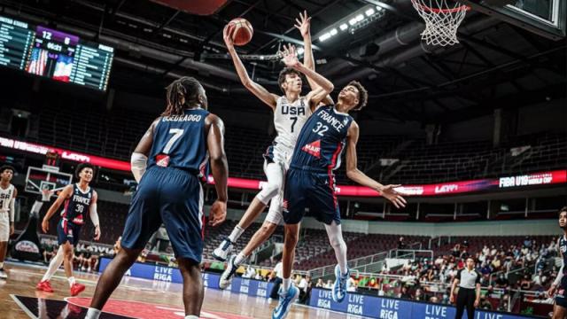 九游体育下载-霍姆格伦受伤引发连锁反应 文班亚马也跟着躺枪?